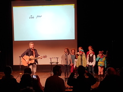 mini_concert-de-noel-2017-avec-pierre-lachat-5a352450e6546.jpg